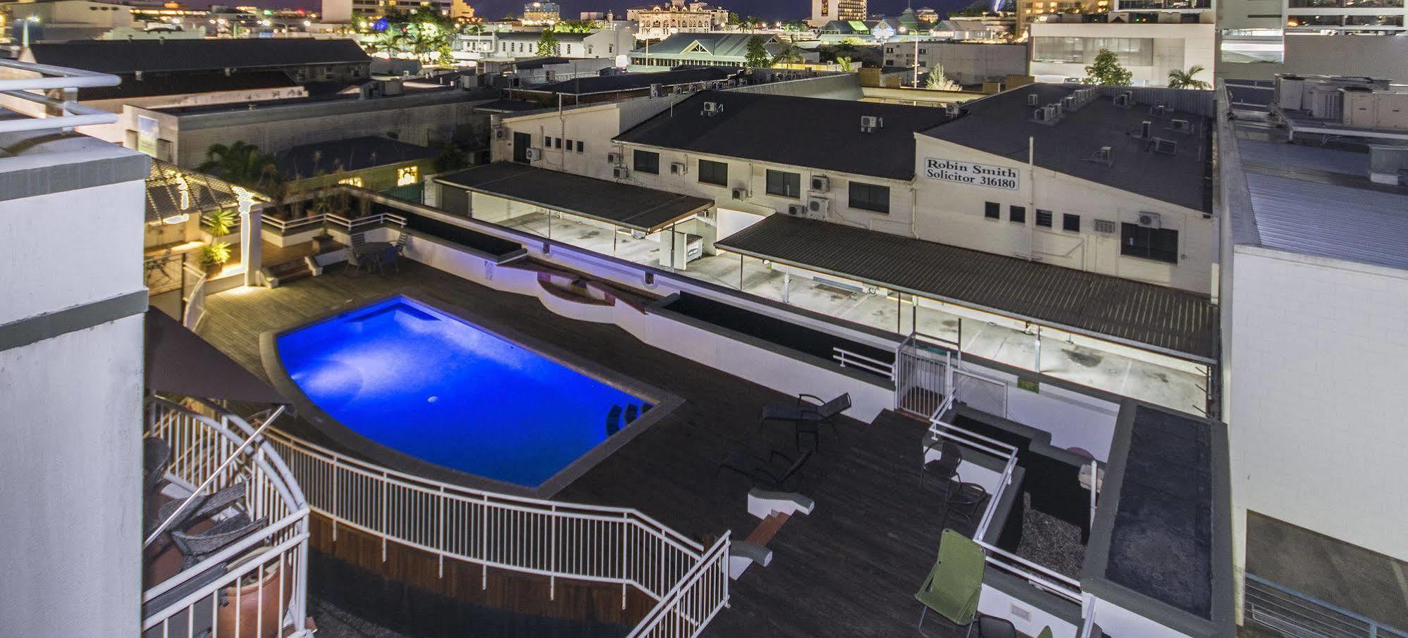 Il Centro Apartment Hotel Кернс Екстер'єр фото